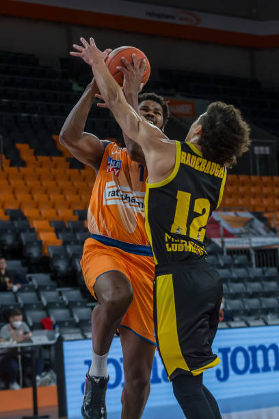 的出赛是赛 的出赛是赛